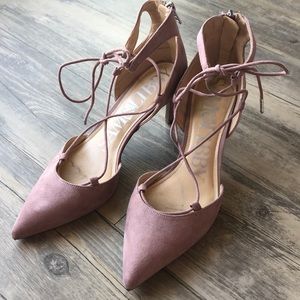 Mauve Pointed Toe Heels